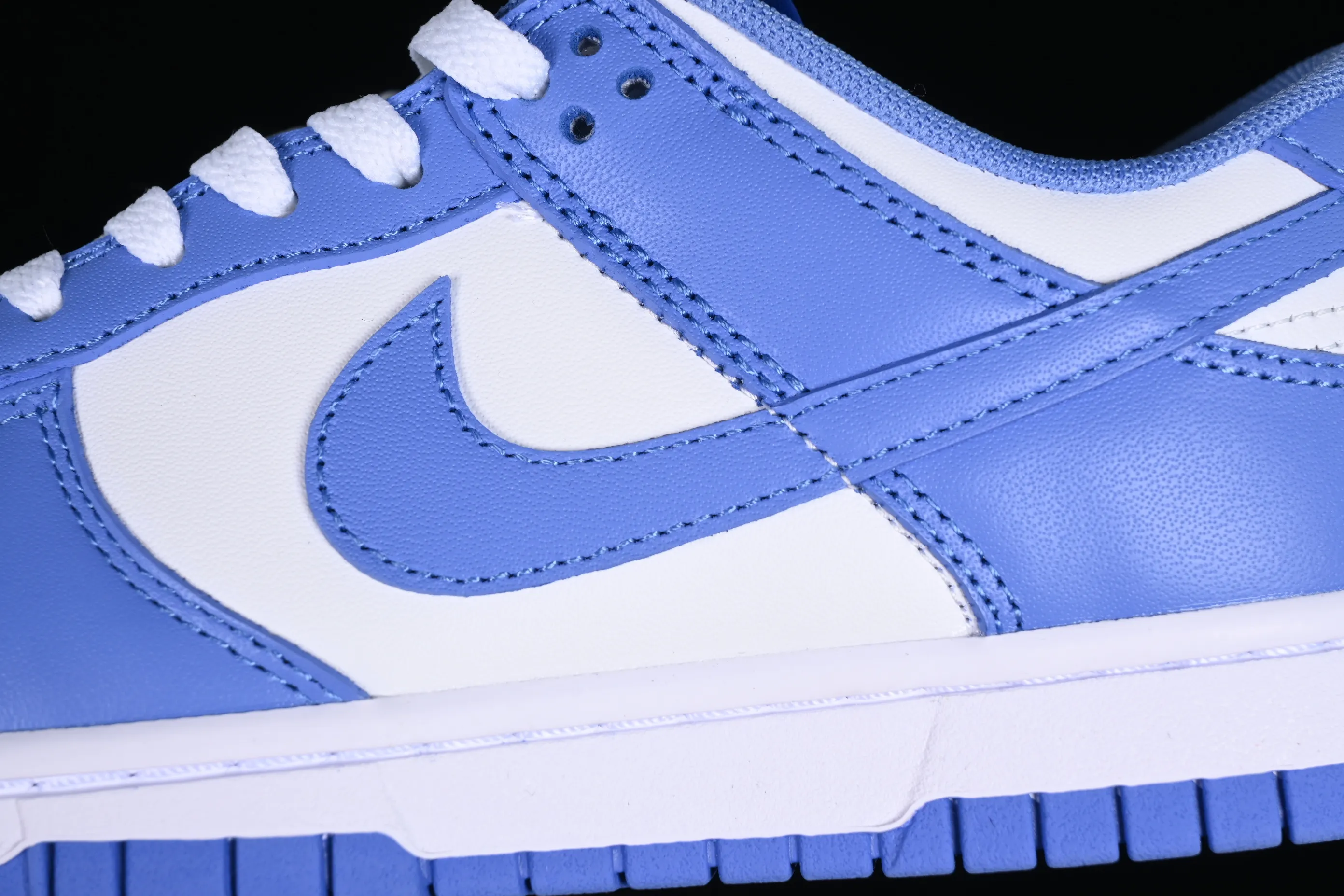 All categories Nk SB Dunk series Nk SB Dunk Low low-top sneakers Nk Dunk Low "Polar Blue" North Carolina blue replacement SB low-top casual sneakers DV0833-400